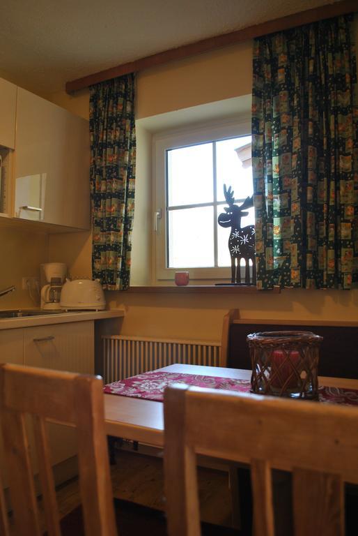 Romantik Pension Lehrberg Sankt Jakob in Haus Cameră foto